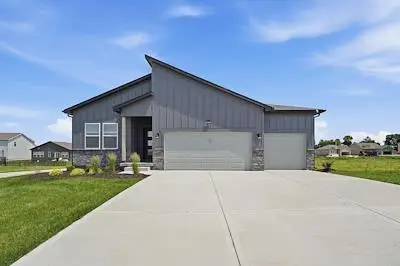 1516 SW 8th Terrace, Oak Grove, MO 64075 - #1