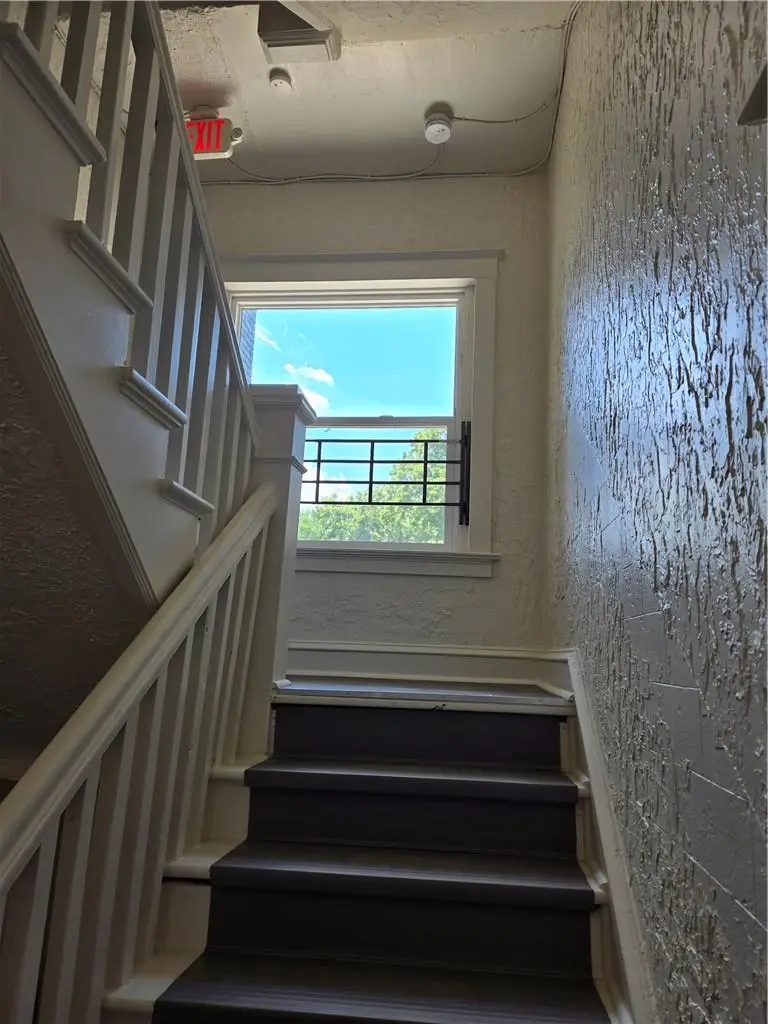2333 Lister Avenue, Kansas City, MO 64127 - #2