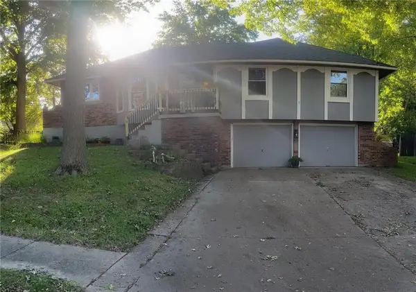 1200 Downing Street, Liberty, MO 64068