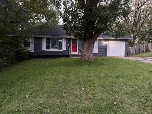 6310 E 102nd Street, Kansas City, MO 64134 - #2