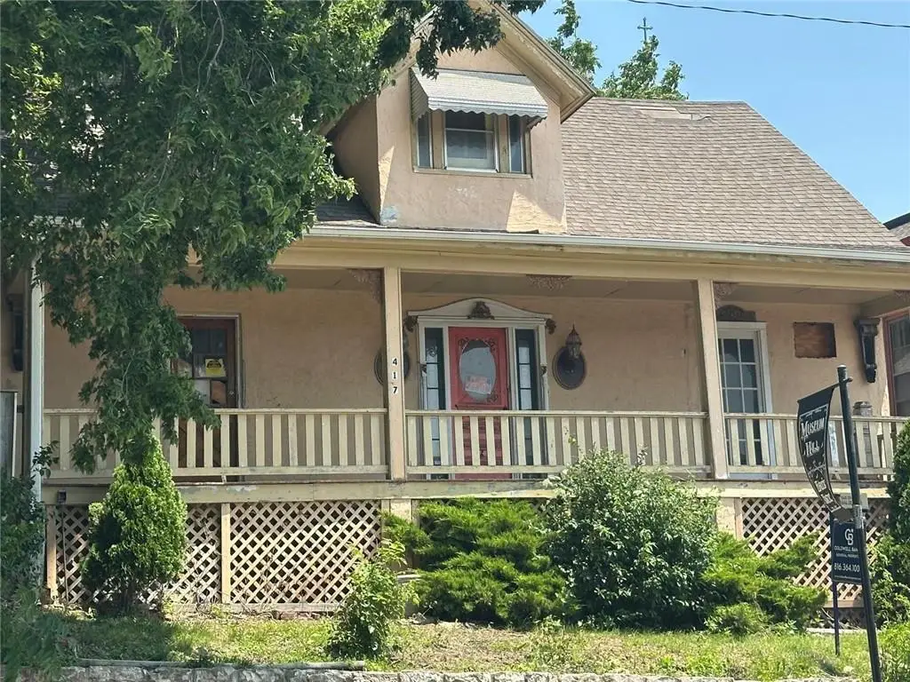 415 S 9th Street, Saint Joseph, MO 64501 - #1