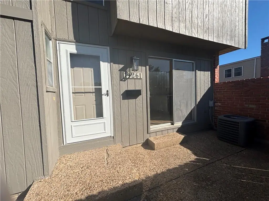 11261 Calico Drive, Kansas City, MO 64137 - #1