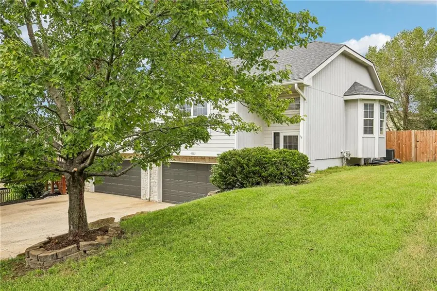 4932 Stoneback Place, Lawrence, KS 66047 - #2