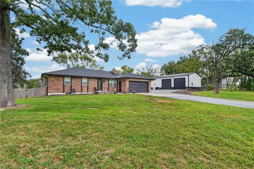 18902 E 263rd Street, Harrisonville, MO 64701 - #1