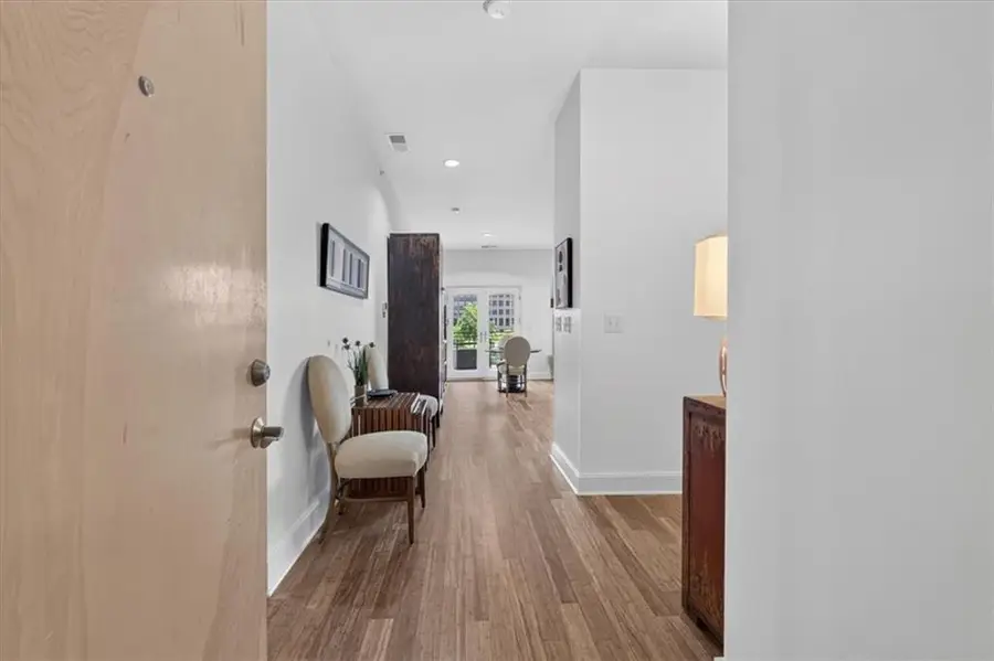 4521 Wornall Road #106, Kansas City, MO 64111 - #2
