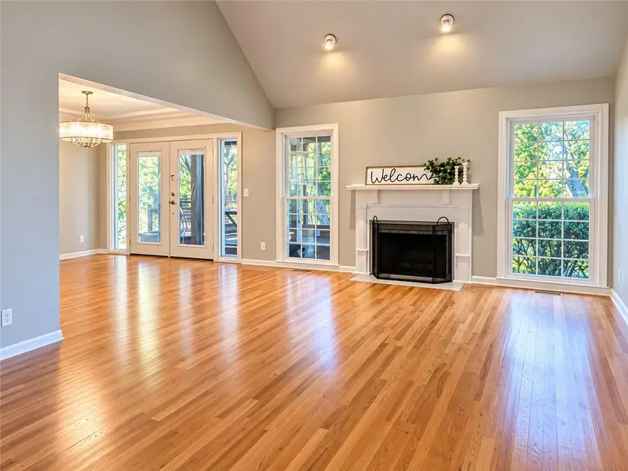 11278 Hemlock Street, Overland Park, KS 66210 - #2
