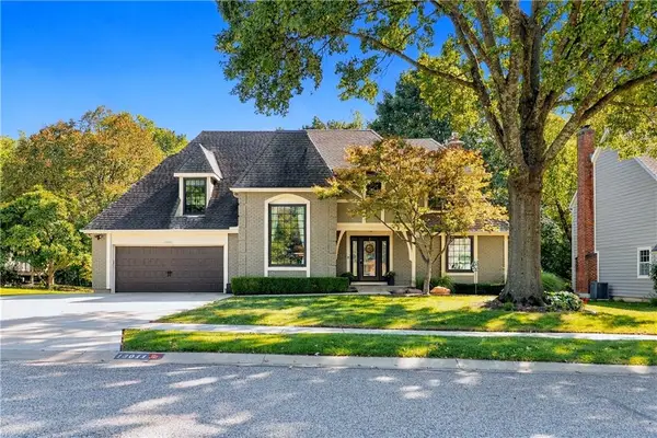 13011 W 83rd Terrace, Lenexa, KS 66215