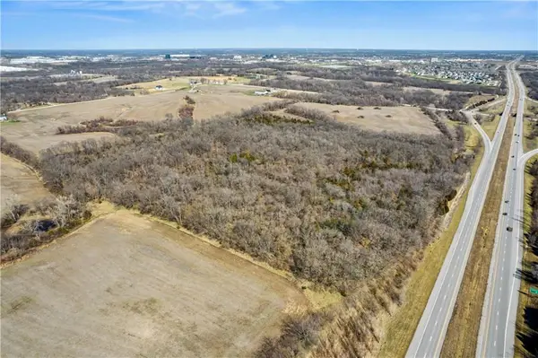 Outer Road Amity & 152 Highway, Kansas City, MO 64153