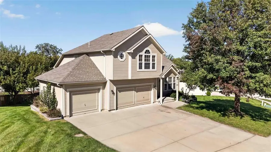 9004 N Cosby Avenue, Kansas City, MO 64154 - #3