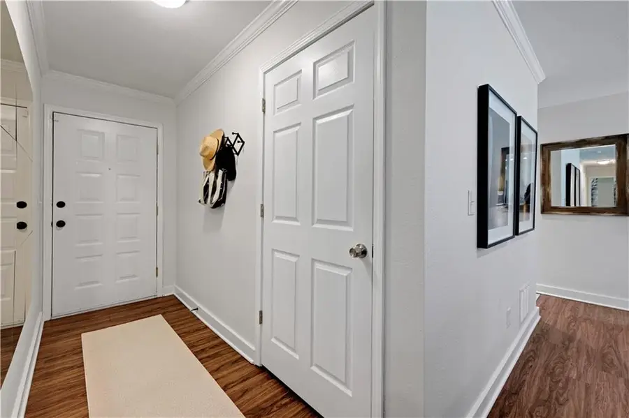14221 S Summertree Lane, Olathe, KS 66062 - #3