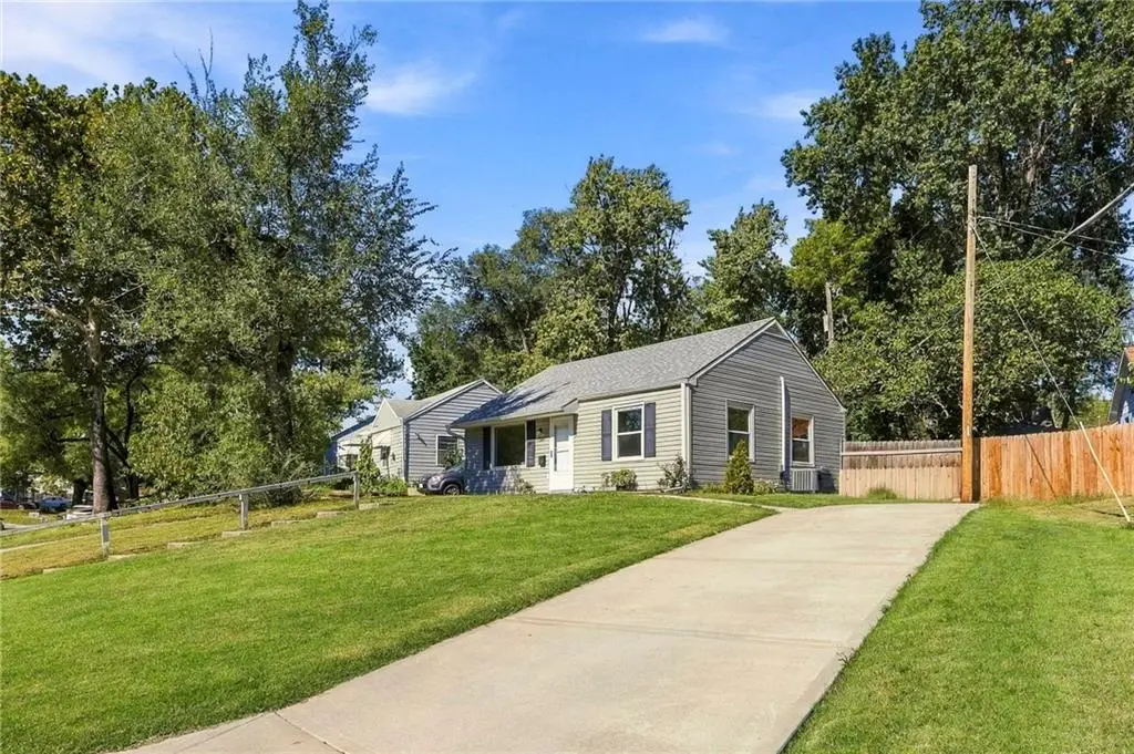 4802 Vista Street, Kansas City, KS 66106 - #1
