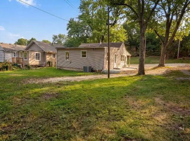 1222 Cunningham Avenue, Independence, MO 64050 - #2