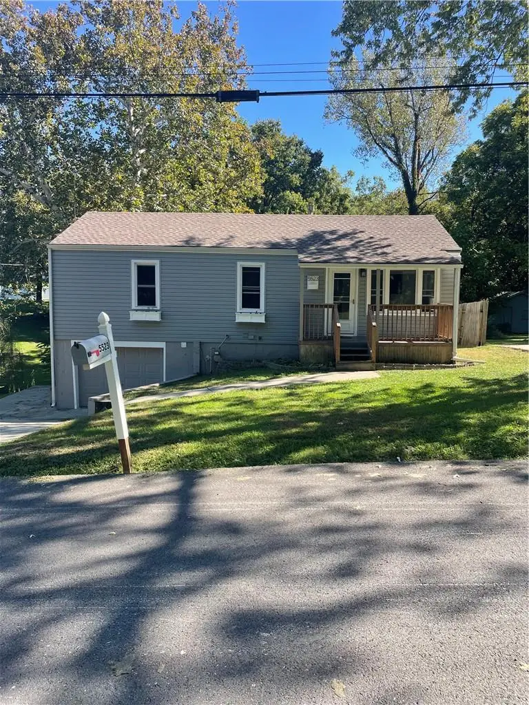 5523 N Poe Street, Kansas City, MO 64119 - #1