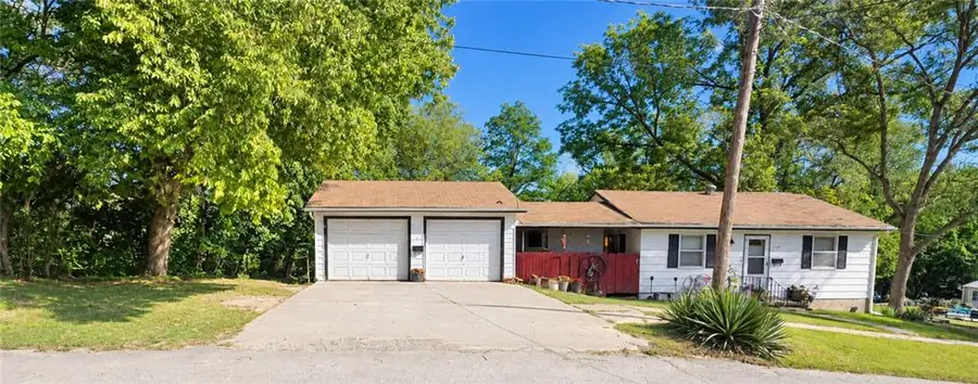 109 N Market Street, Rock Port, MO 64482 - #2