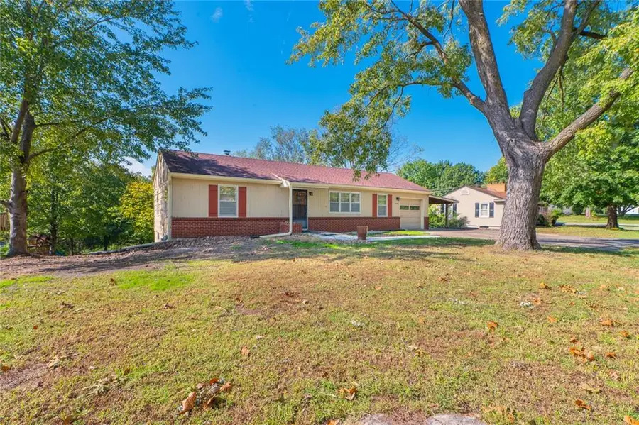 5820 N Lenox Avenue, Kansas City, MO 64151 - #3
