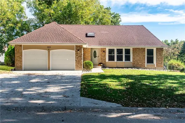 10003 N Charlotte Street, Kansas City, MO 64155