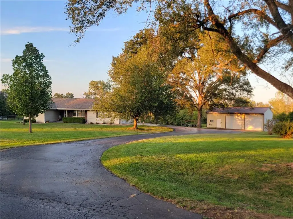 22195 Dunn Drive, Spring Hill, KS 66083 - #1