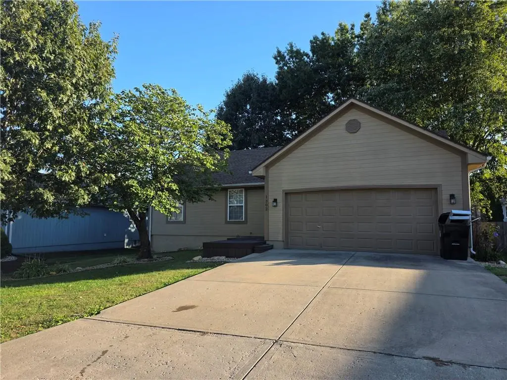1302 Deena Street, Pleasant Hill, MO 64080 - #1