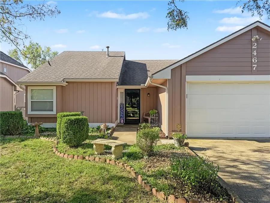 2467 Brookside Drive, Lawrence, KS 66047 - #2
