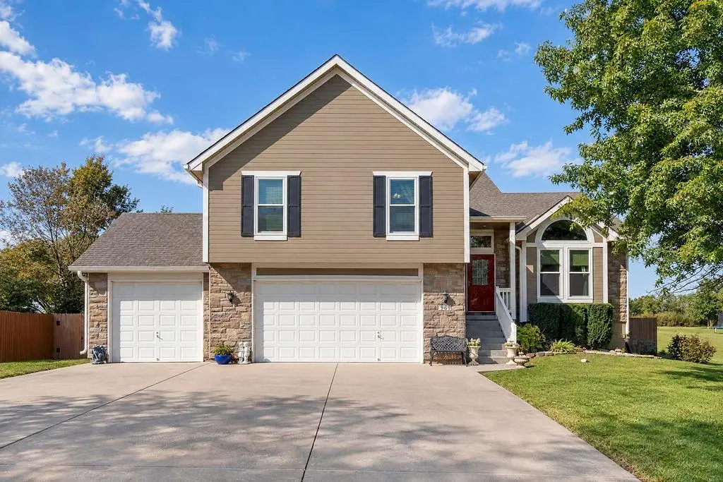 993 Sicklebar Drive, Peculiar, MO 64078 - #1