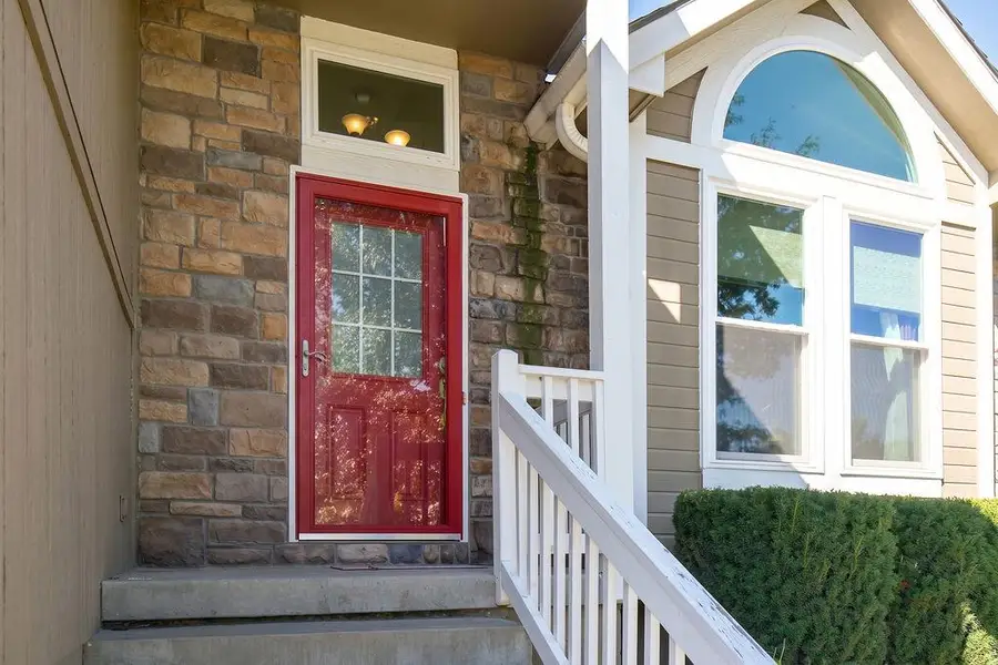 993 Sicklebar Drive, Peculiar, MO 64078 - #2