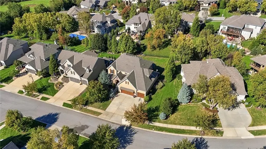 9428 W 157th Place, Overland Park, KS 66221 - #3