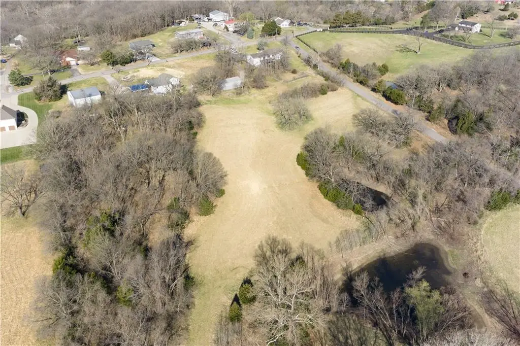 Swartz Road, Edwardsville, KS 66111 - #1