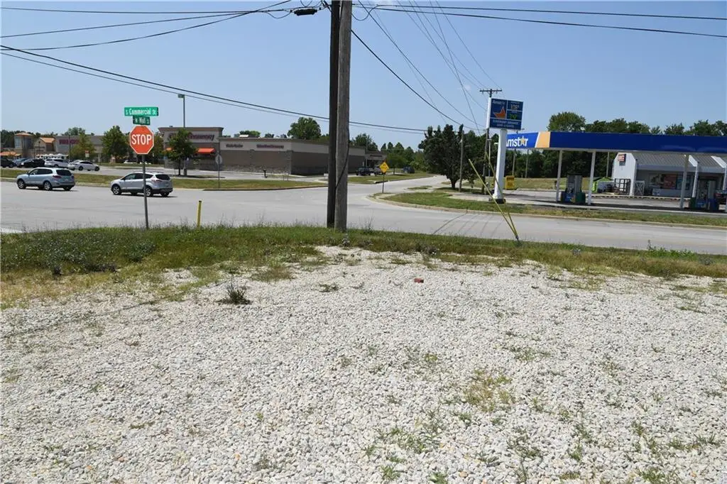 103 S Commercial Street, Harrisonville, MO 64701 - #1
