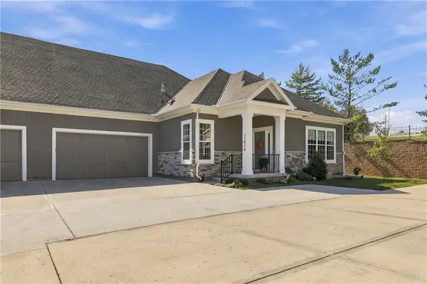 11010 Charlotte Street, Kansas City, MO 64131