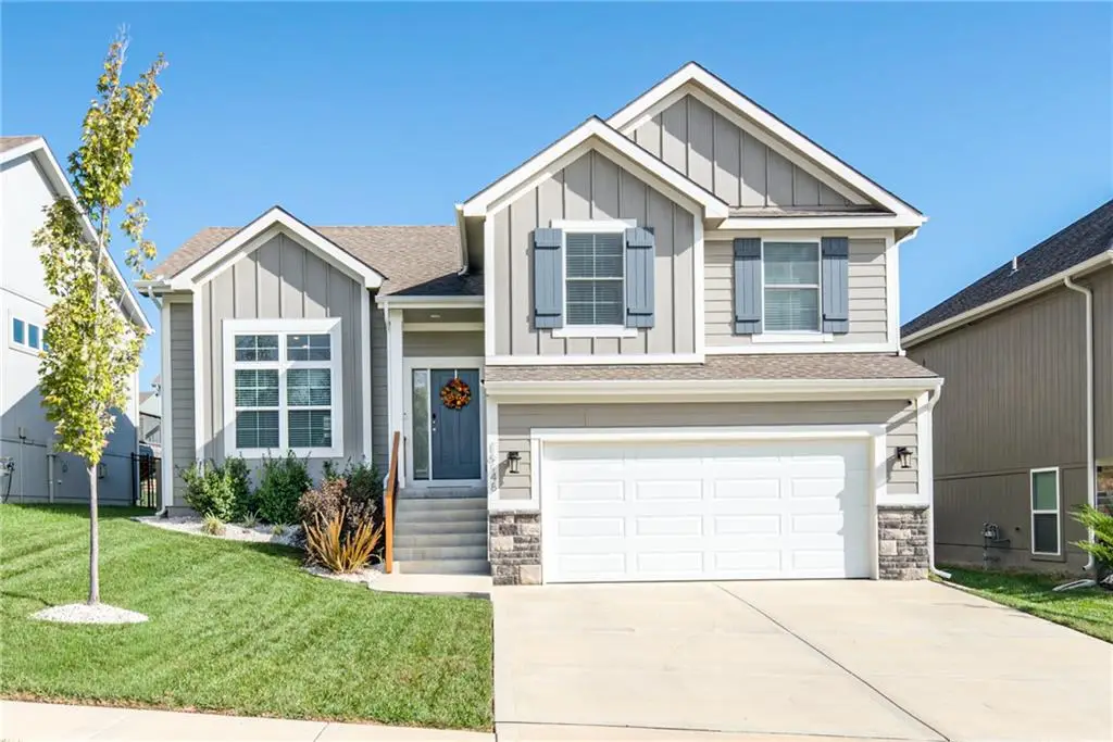 16148 Giorgia Street, Parkville, MO 64152 - #1