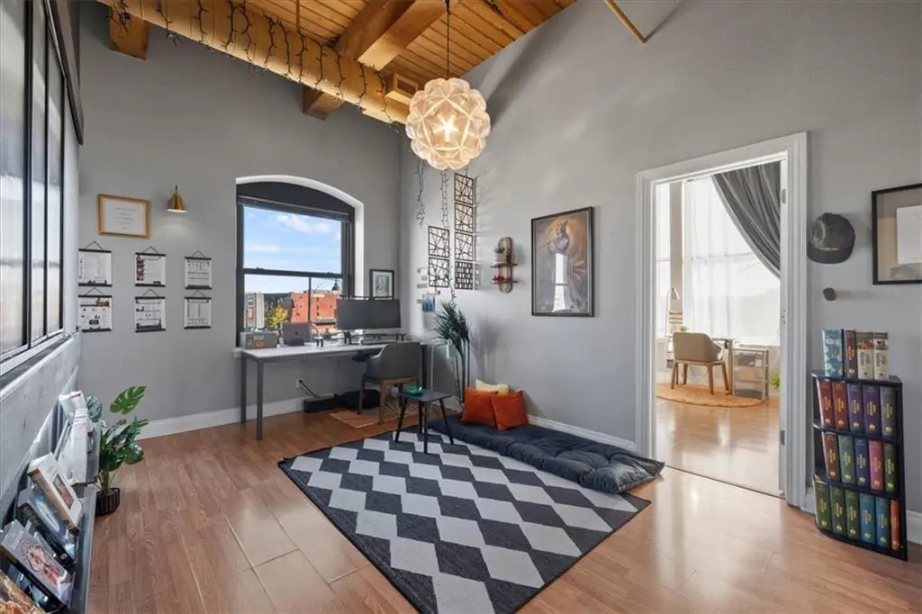 609 Central Street #1208, Kansas City, MO 64105 - #1
