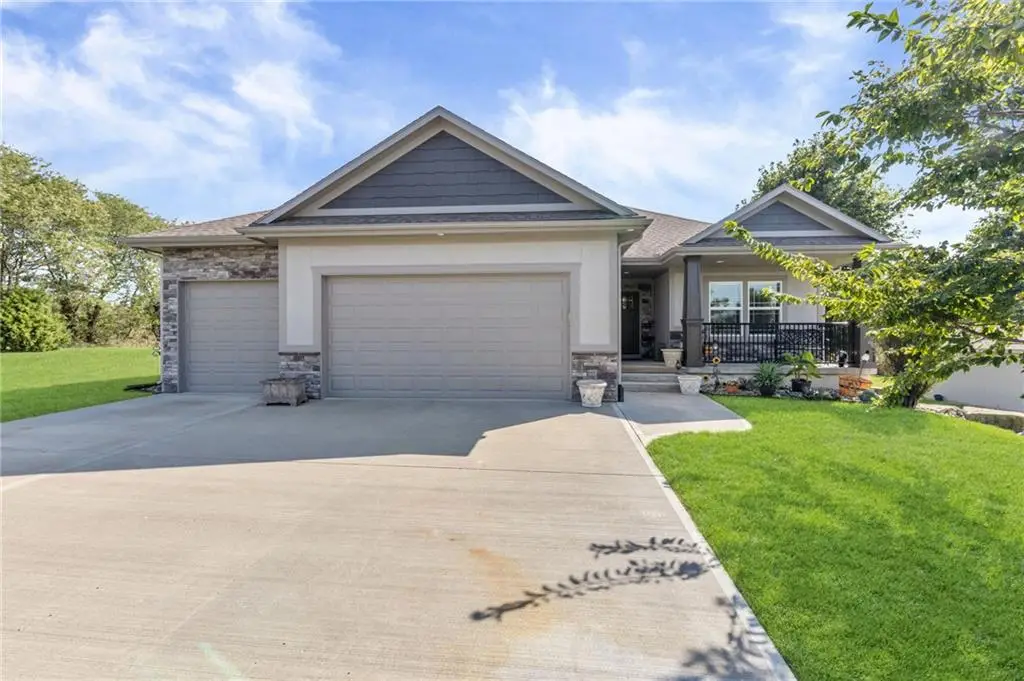 15109 Linden Court, Bonner Springs, KS 66012 - #1