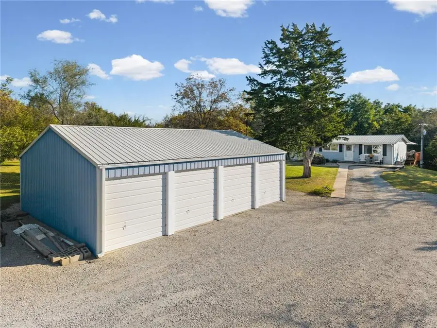 701 Field Street, Gallatin, MO 64640 - #2