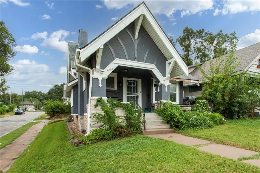 4201 Prospect Avenue, Kansas City, MO 64130 - #3
