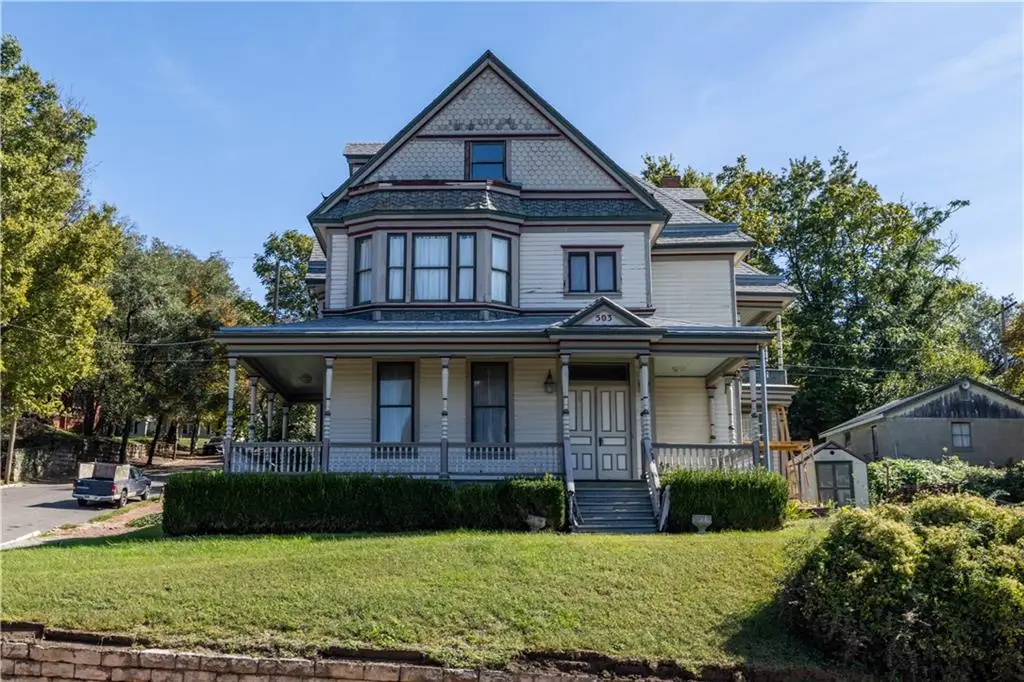 503 S 11th Street, Saint Joseph, MO 64501 - #1