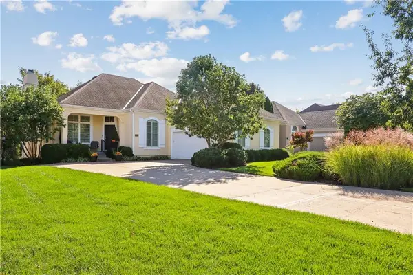 14429 Meadow Court, Leawood, KS 66224