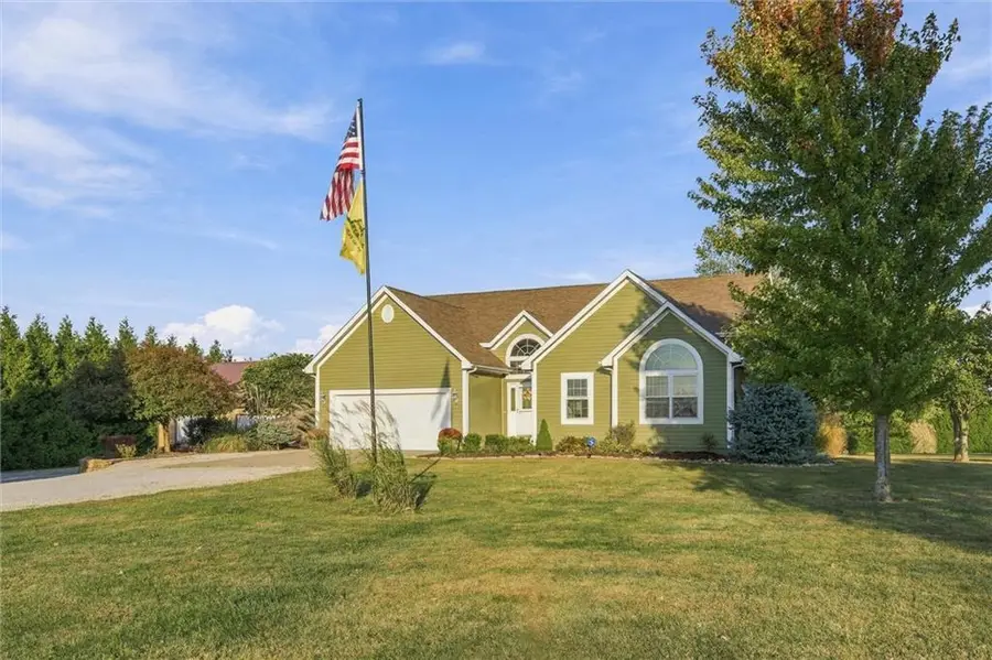 27423 New Lancaster Road, Louisburg, KS 66053 - #3