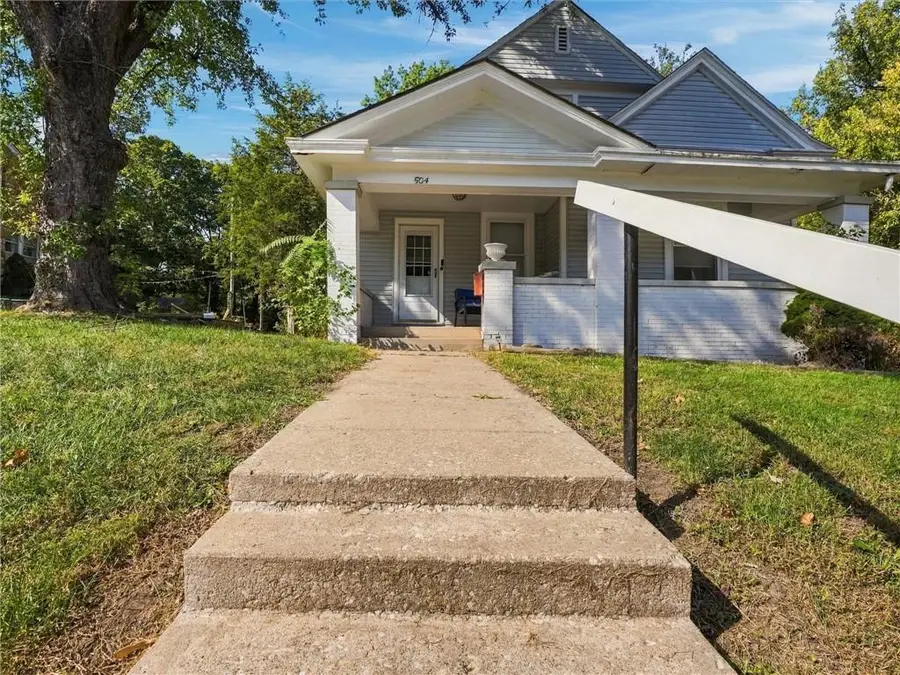 504 N College Street, Richmond, MO 64085 - #2
