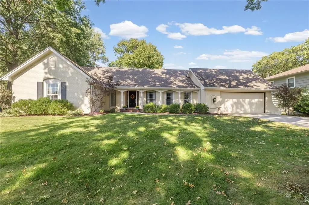 7812 W 100th Terrace, Overland Park, KS 66212 - #1