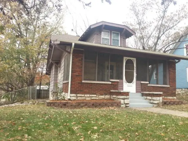 340 Elmwood Avenue, Kansas City, MO 64124 - #1