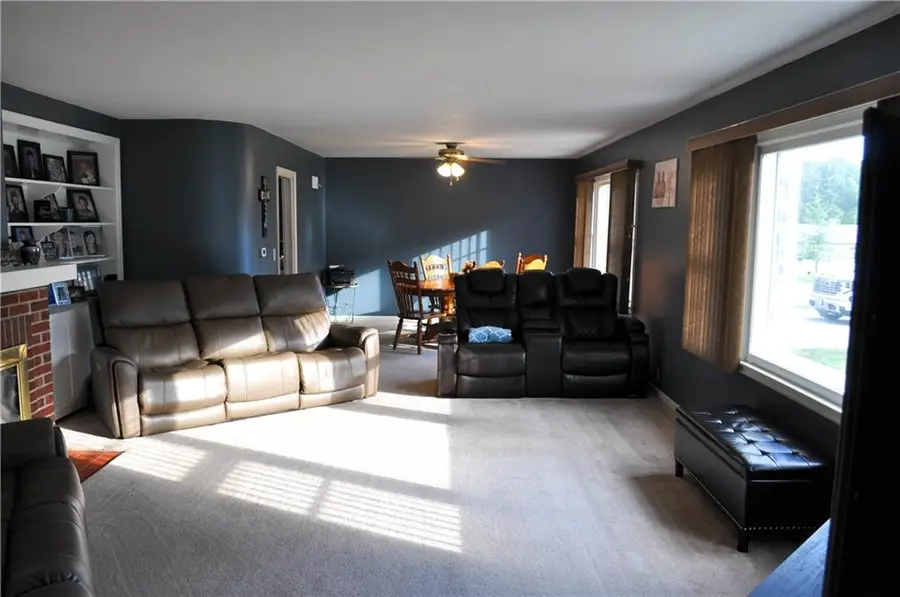 101 S Young Avenue, King City, MO 64463 - #2