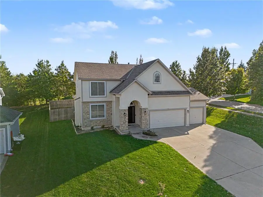 20831 W 102nd Street, Lenexa, KS 66220 - #2
