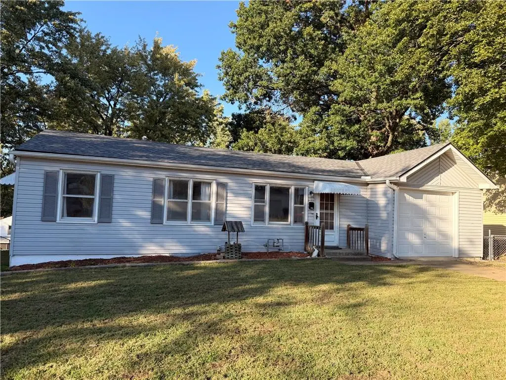 504 W 38th Street N, Independence, MO 64050 - #1