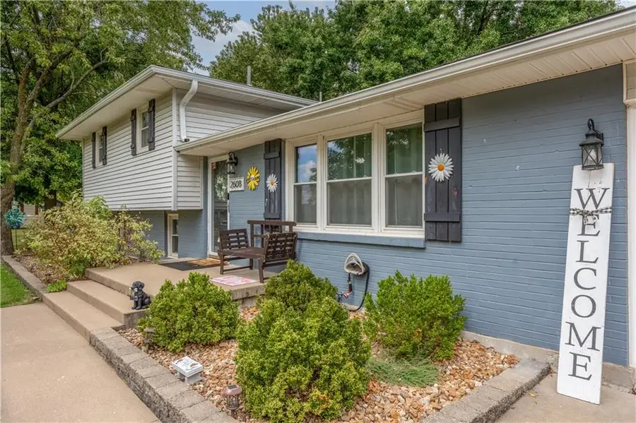 2608 Wing Avenue, Sedalia, MO 65301 - #2