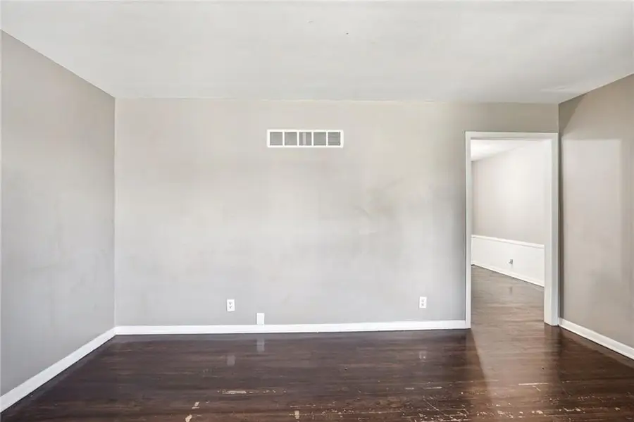 2500 Topping Avenue, Kansas City, MO 64129 - #3
