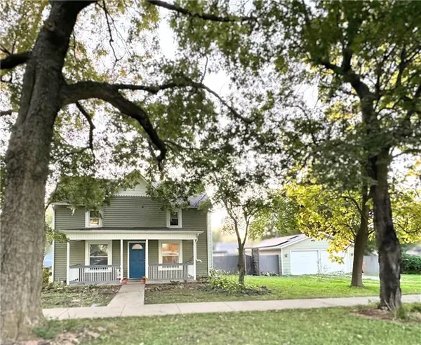 414 Elm Street, Wellsville, KS 66092