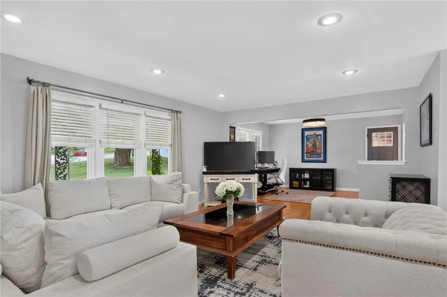 2400 W 103rd Street, Leawood, KS 66206 - #2