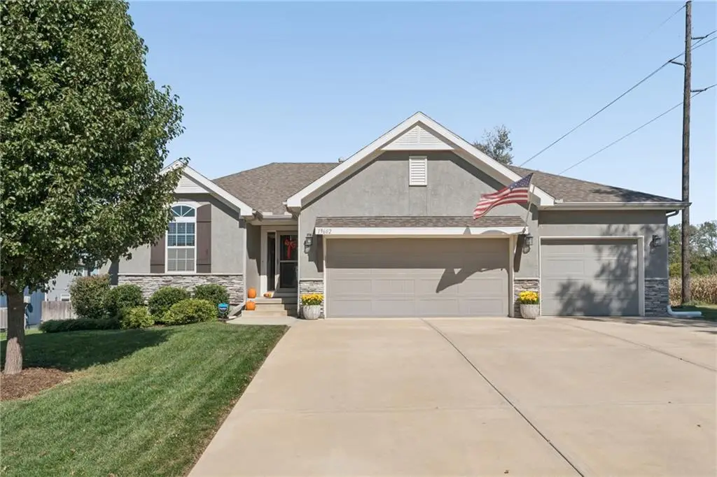 19602 W 197th Terrace, Spring Hill, KS 66083 - #1