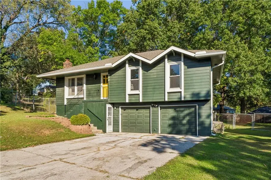 700 NE 55th Street, Kansas City, MO 64118 - #3
