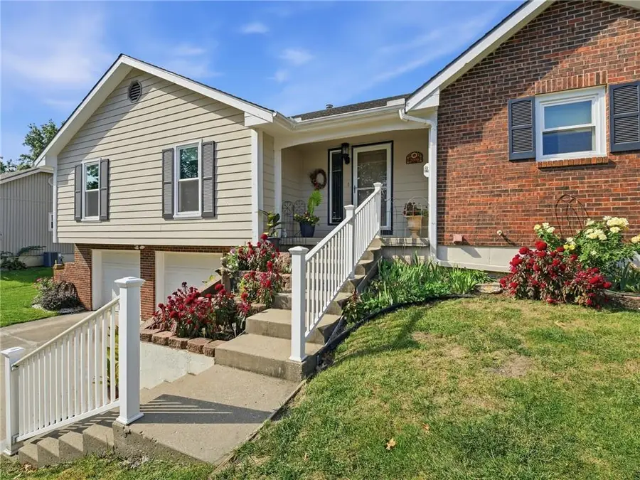 2008 Joy Street, Excelsior Springs, MO 64024 - #2
